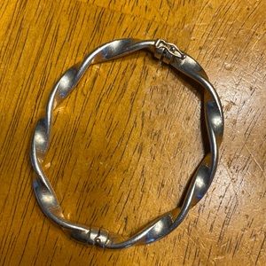 Sterling Silver 925 hinged bangle
